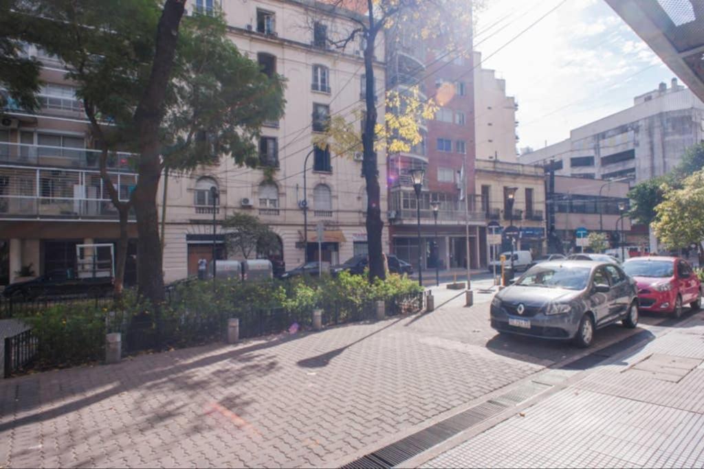 Luminosos Loft En Recoleta 2 Cuadras Del Subte Apartment บัวโนสไอเรส ภายนอก รูปภาพ
