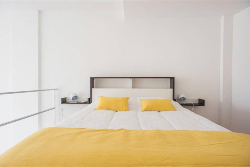 Luminosos Loft En Recoleta 2 Cuadras Del Subte Apartment บัวโนสไอเรส ภายนอก รูปภาพ