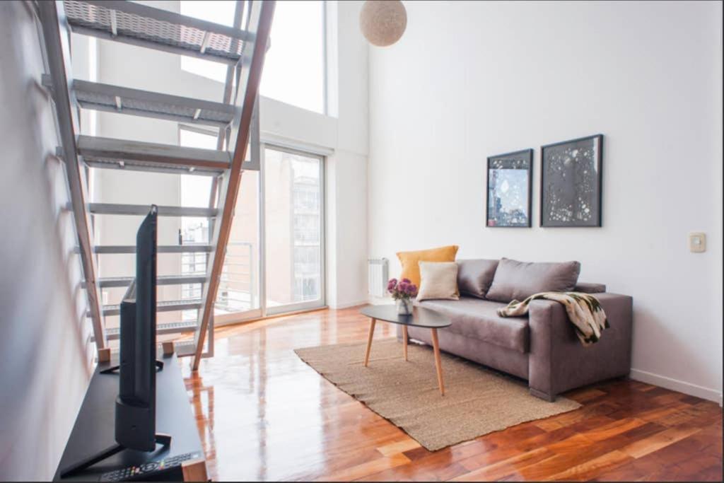 Luminosos Loft En Recoleta 2 Cuadras Del Subte Apartment บัวโนสไอเรส ภายนอก รูปภาพ